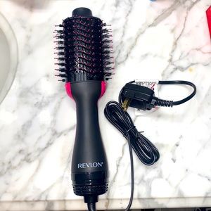 NEW NEVER USED pink and black revlon hair dryer and brush
